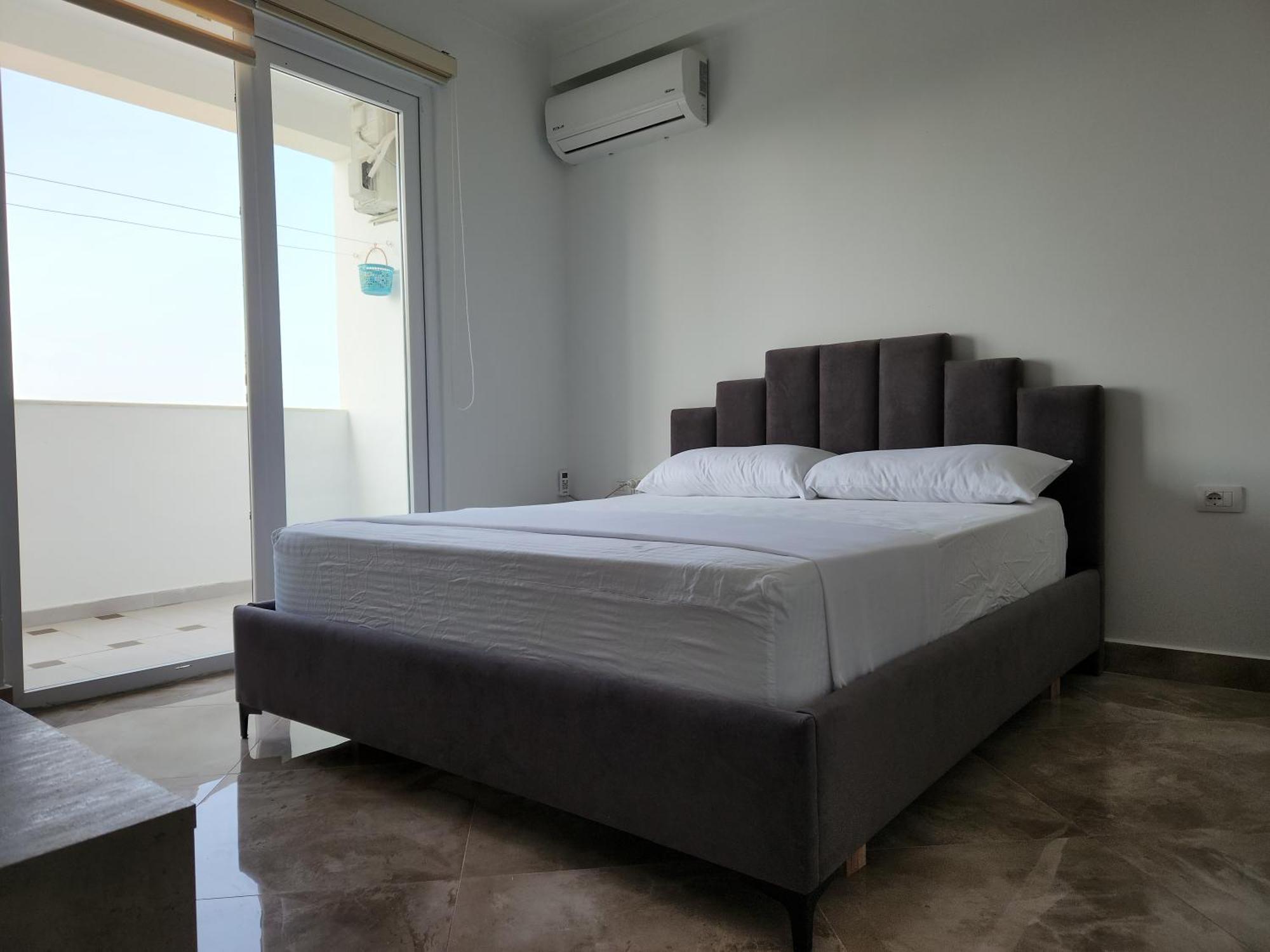Panorama View Apt, 150M To Beach, 750M Lungo Mare Appartement Vlorë Buitenkant foto
